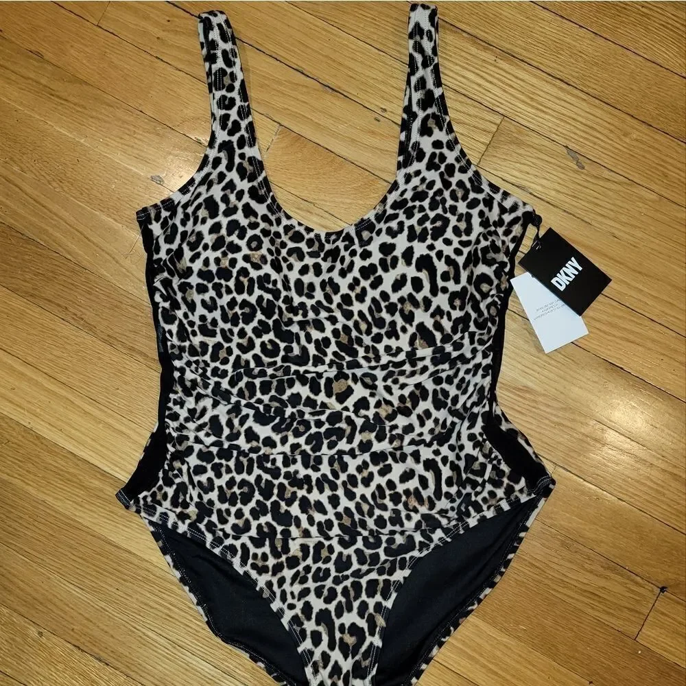 DKNY Women's Printed Leopard Scoop-Neck One-Piece Swimsuit Size 14 - Picture 16 of 16